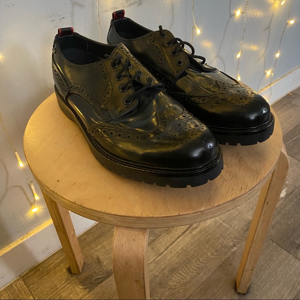 Base London Brogues in High Shine Black